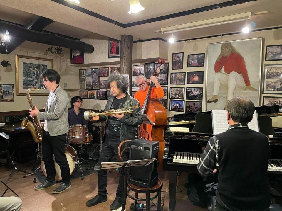 Hotel Live Cafe Hisui No Umi à Itoigawa Extérieur photo